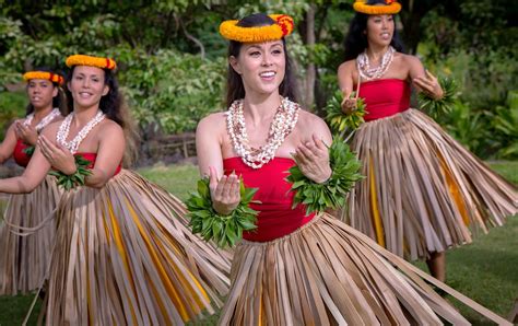 Authentic Hula Dresses: Embrace Hawaiian Tradition with Style